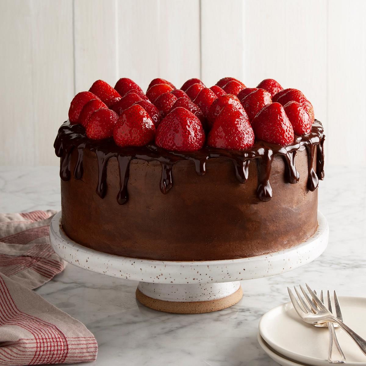 Chocolate-Strawberry庆典蛋糕