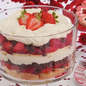 草莓提拉米苏蛋糕