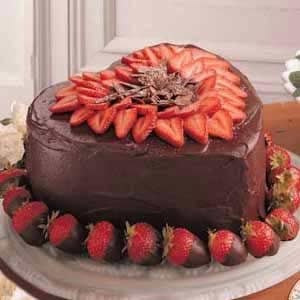 维多利亚时代的草莓巧克力蛋糕